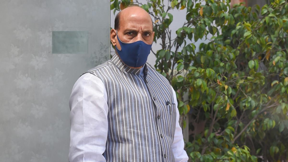 रक्षा मंत्री राजनाथ सिंह (फोटो: PTI)