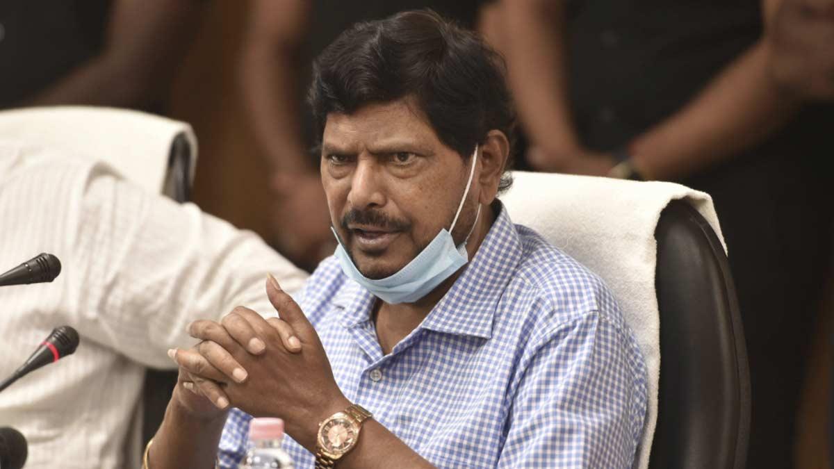 रामदास आठवले आज मुख्यमंत्री सीएम योगी आदित्यनाथ से मिले (फाइल-पीटीआई)