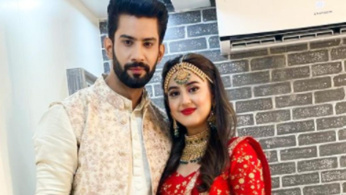 पिंजरा खूबसूरती का