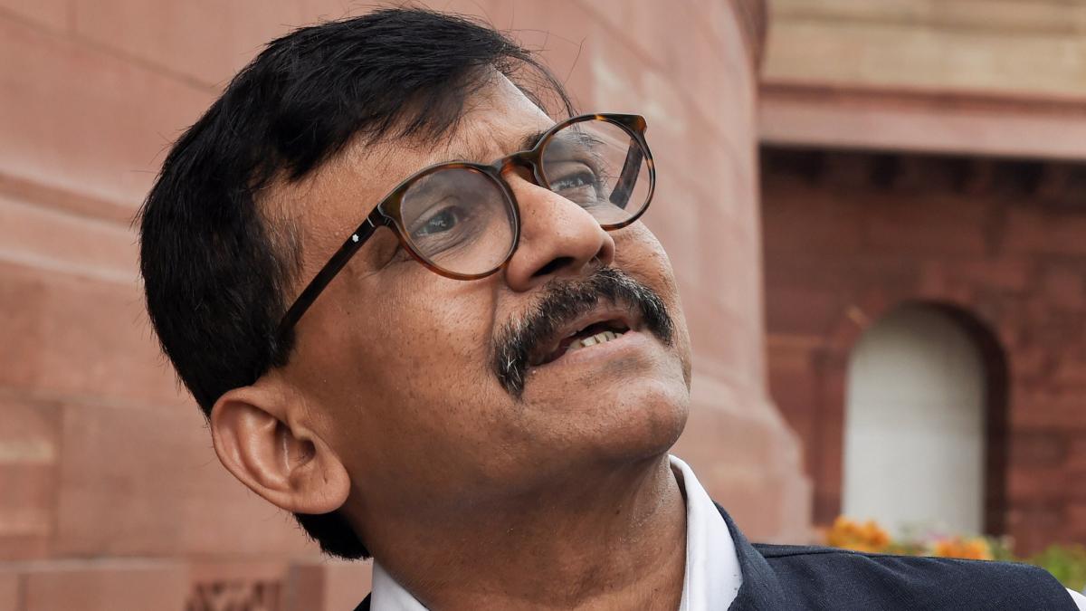 शिवसेना सांसद संजय राउत (फोटो: PTI)