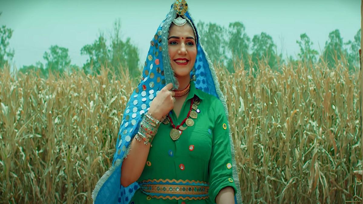 Sapna Chaudhary Song Bagdo Nachi saman Mein