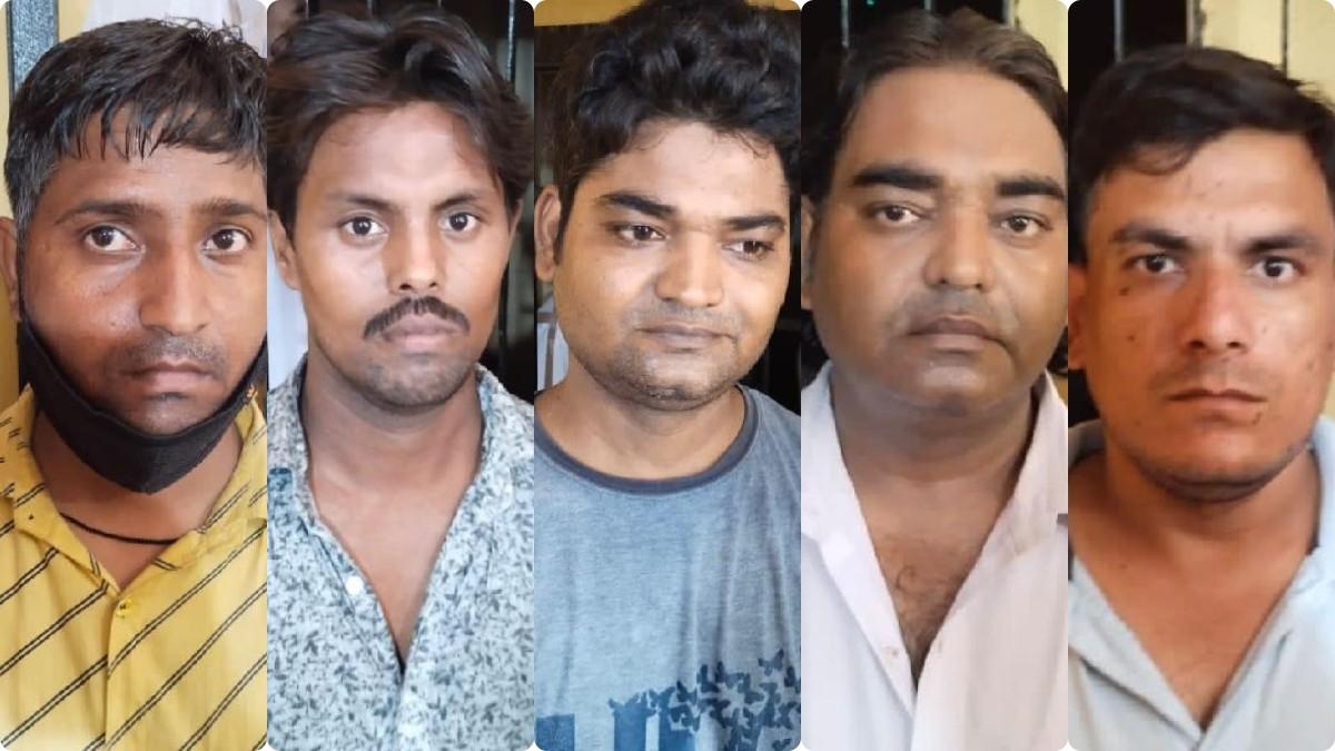 समाजवादी पार्टी के कार्यकर्ताओं पर है नारेबाजी का आरोप.