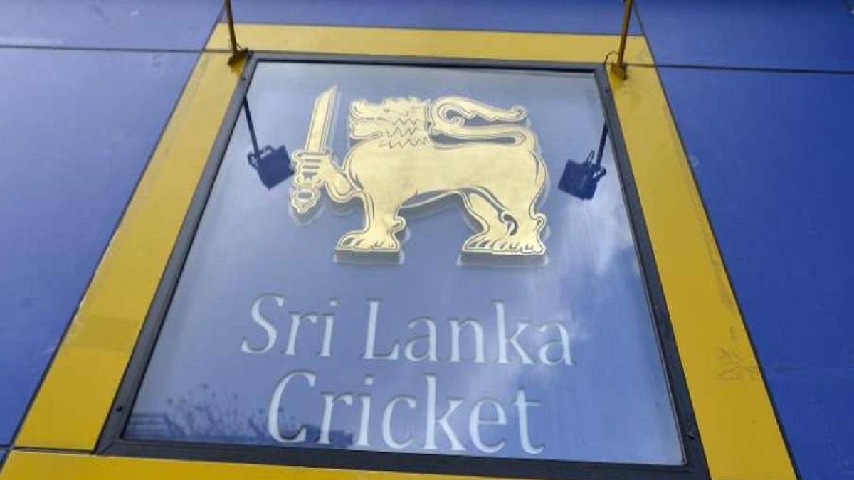 श्रीलंका क्रिकेट को डबल झटका, करप्शन के आरोप में अधिकारी पर 7 साल का बैन, खिलाड़ी पर भी जुर्माना
