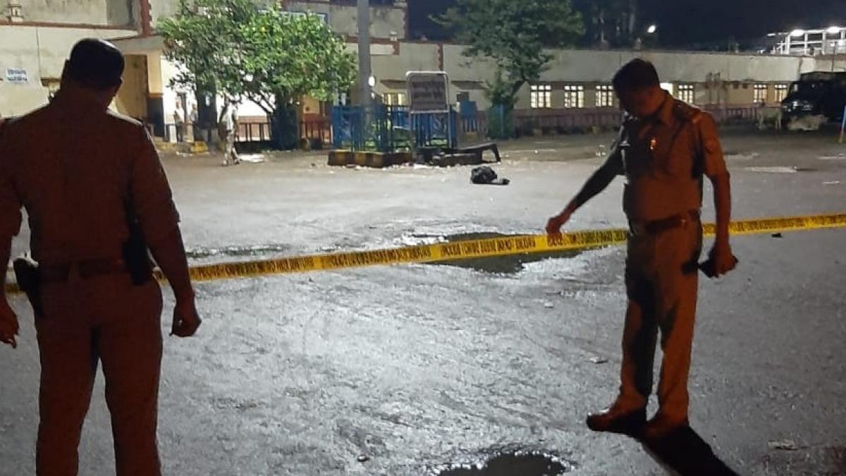 सुल्तानपुर रेलवे स्टेशन पर सुबह-सुबह मिला लावारिस बैग