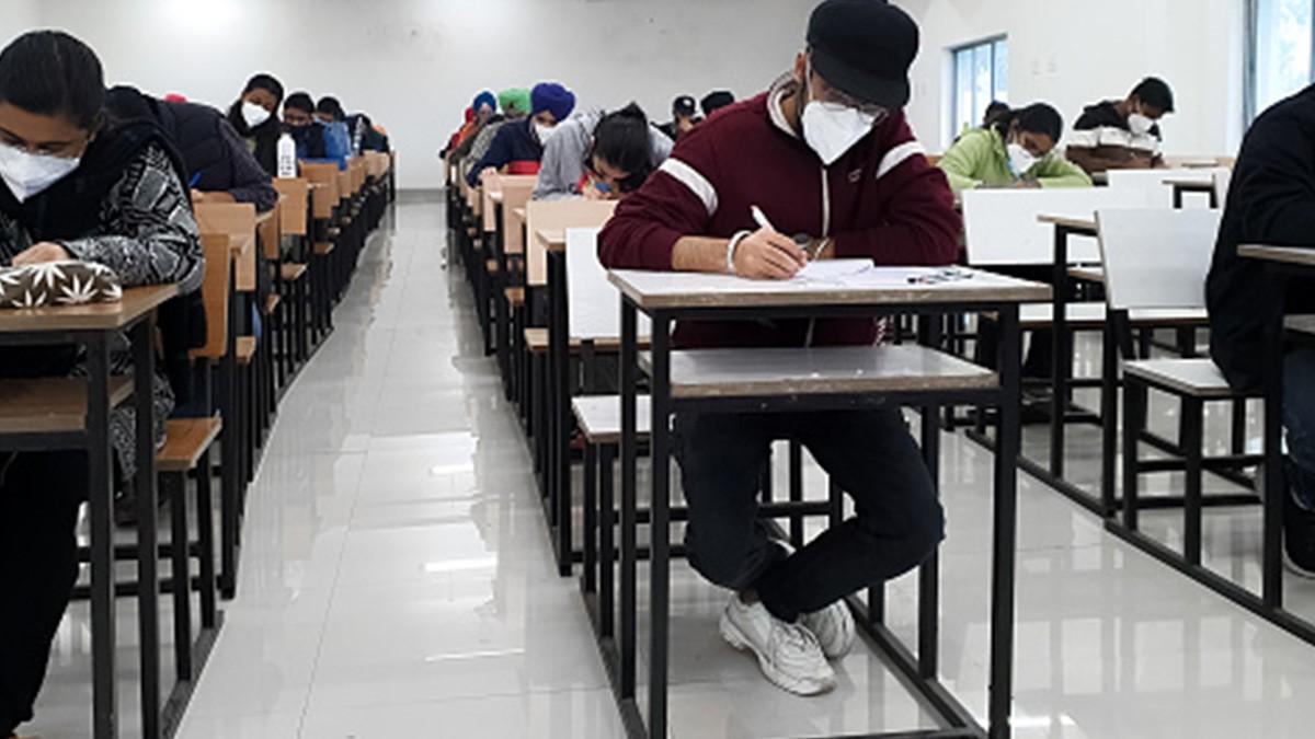 प्रतीकात्मक फोटो (aajtak.in)