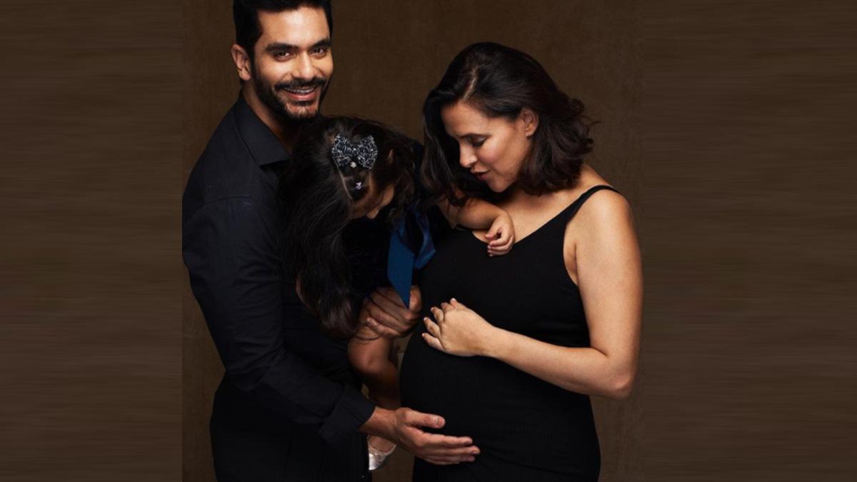 नेहा धूपिया एंड फैमिली 