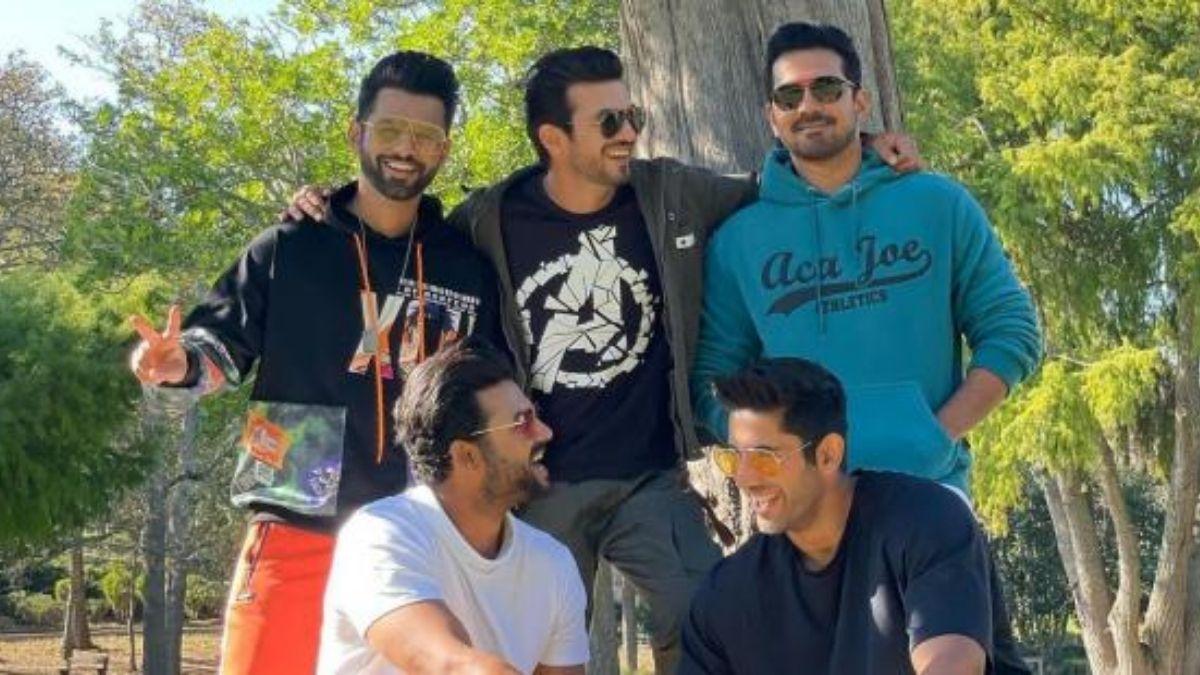 राहुल-अर्जुन-विशाल-अभिनव-वरुण 