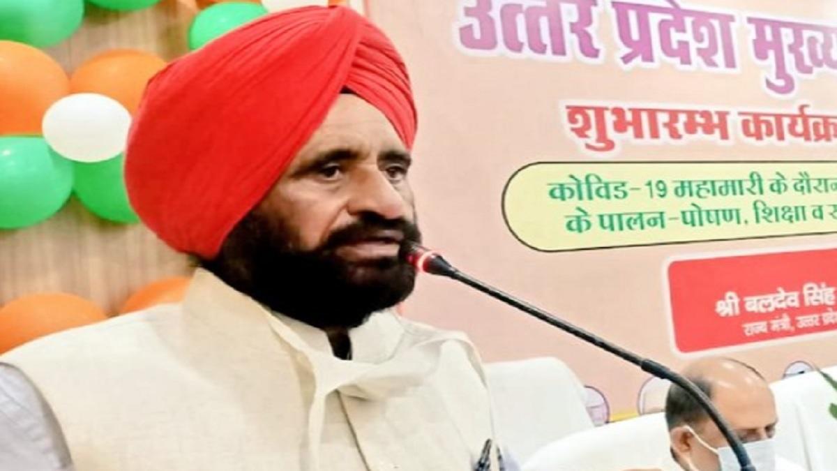 यूपी सरकार में मंत्री बलदेव सिंह औलख (फाइल फोटो)