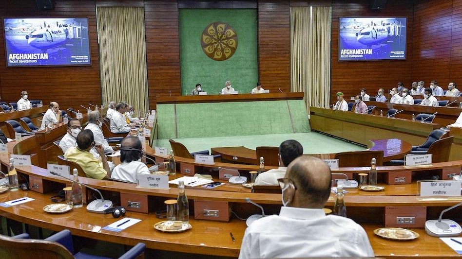 सर्वदलीय बैठक (PTI)