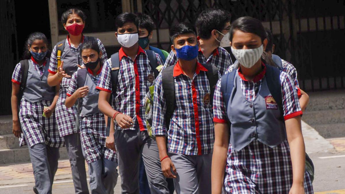 दिल्ली में स्कूल खोलने की तैयारी (फाइल फोटो: PTI)