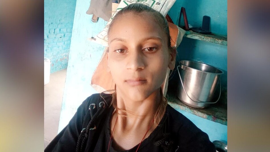 बहादुर बच्ची अनुष्का.