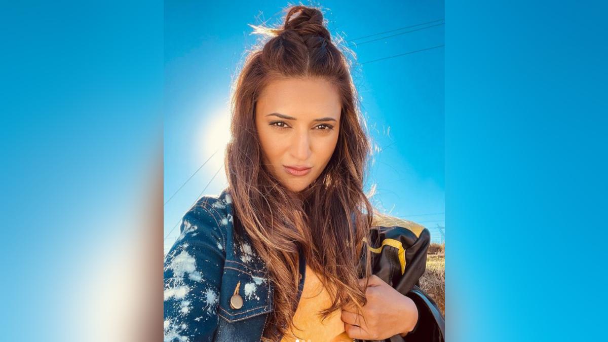 दिव्यांका त्रिपाठी 