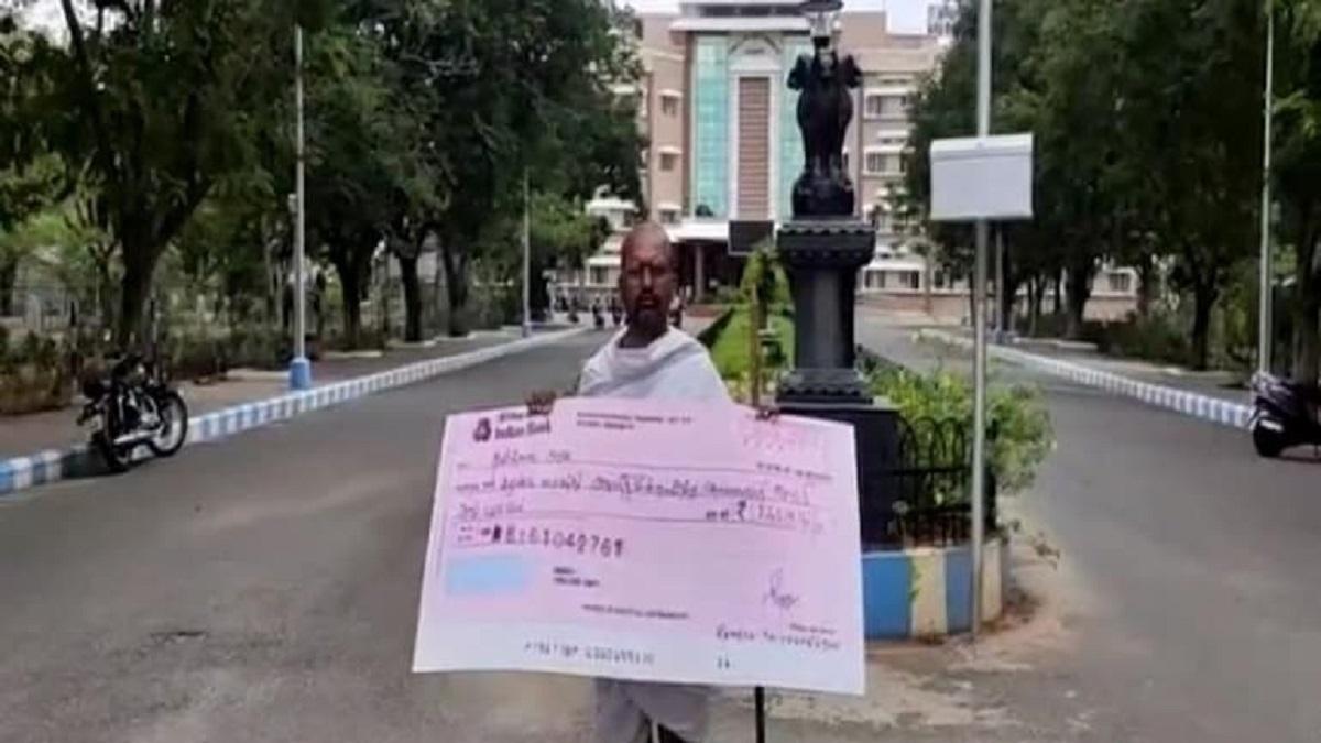 महात्मा गांधी के अनुयायी हैं गांधी रमेश.