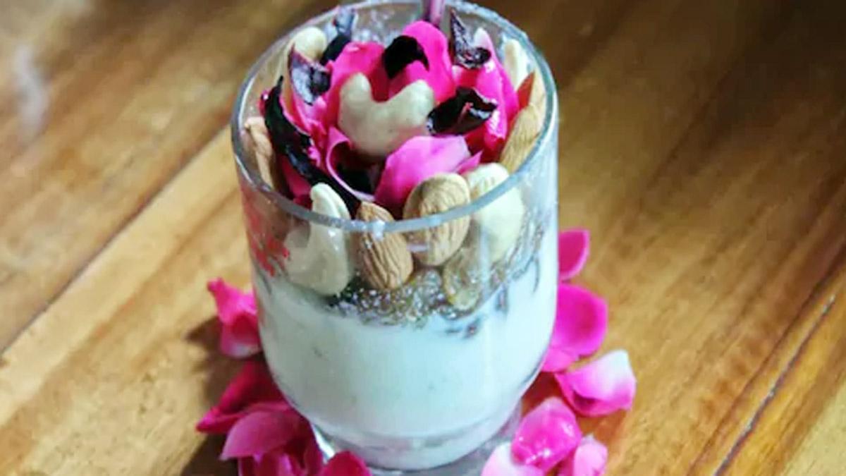 Rose Dry Fruits Shake Recipe 