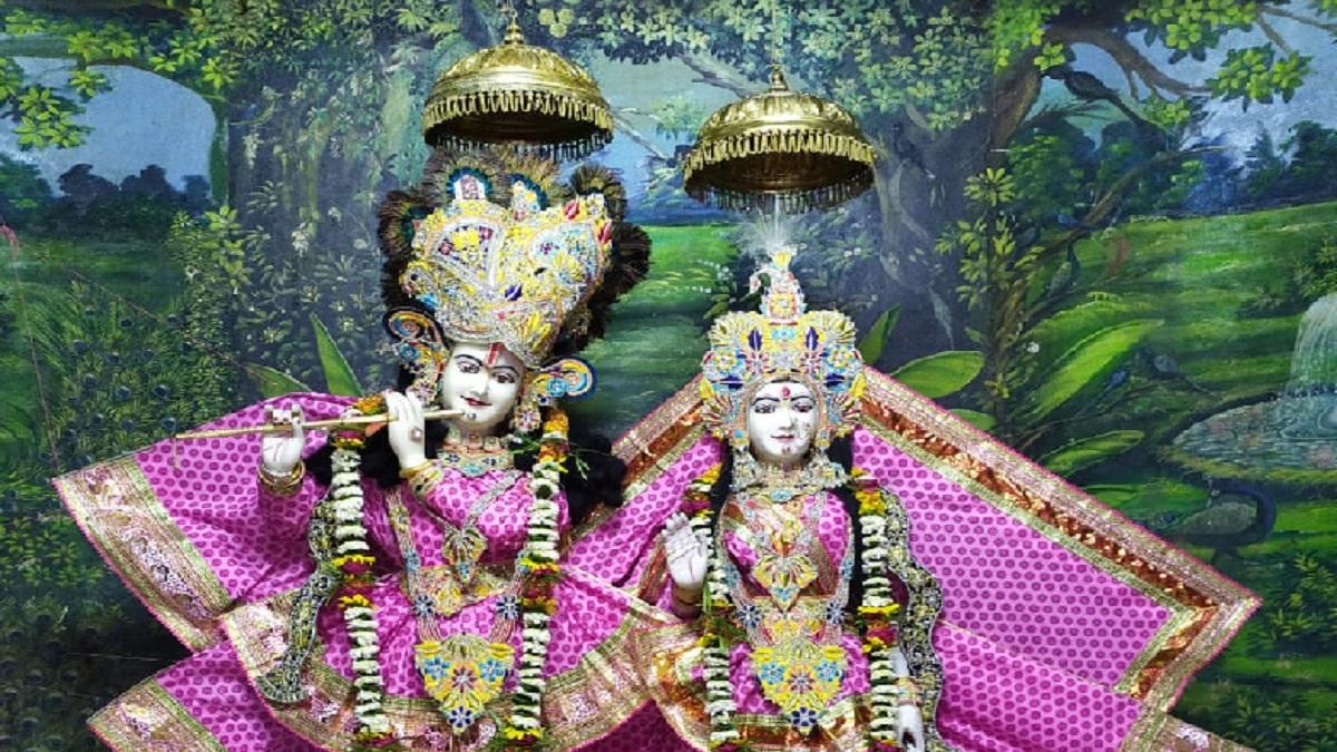 मथुरा में सजाई जा रही है भगवान कृष्ण की जन्मस्थली.