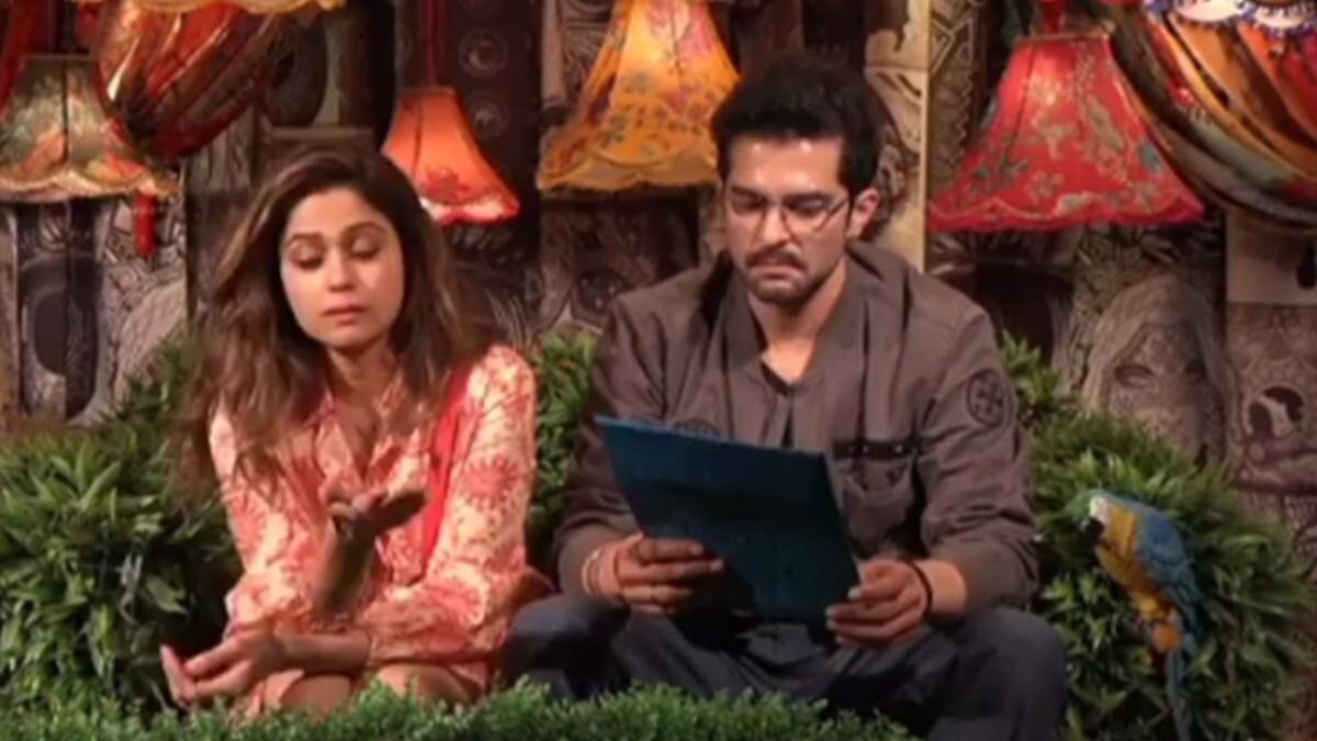 शमिता शेट्टी ने राकेश के लिए अपने फैमिली लेटर की दी कुर्बानी, एक्टर को सेव कर खुद हुईं नॉमिनेट - Bigg Boss OTT contestant Shamita Shetty sacrifies her family letter n nominates