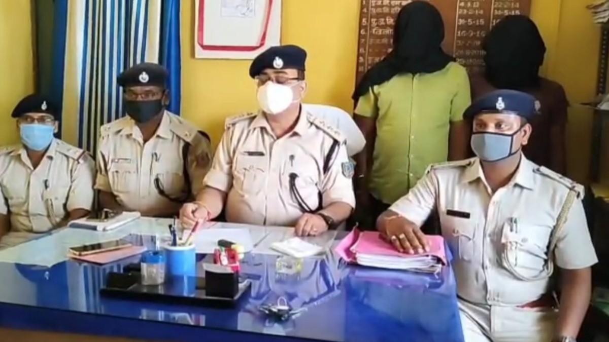 पुलिस ने दो आरोपियों को किया गिरफ्तार