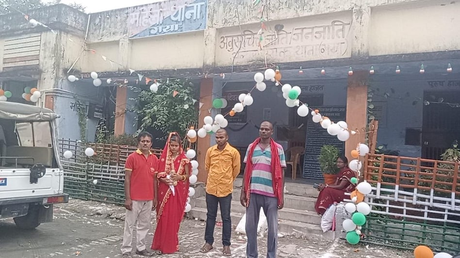 महिला थाने में प्रेमिका की प्रेमी से कराई गई शादी