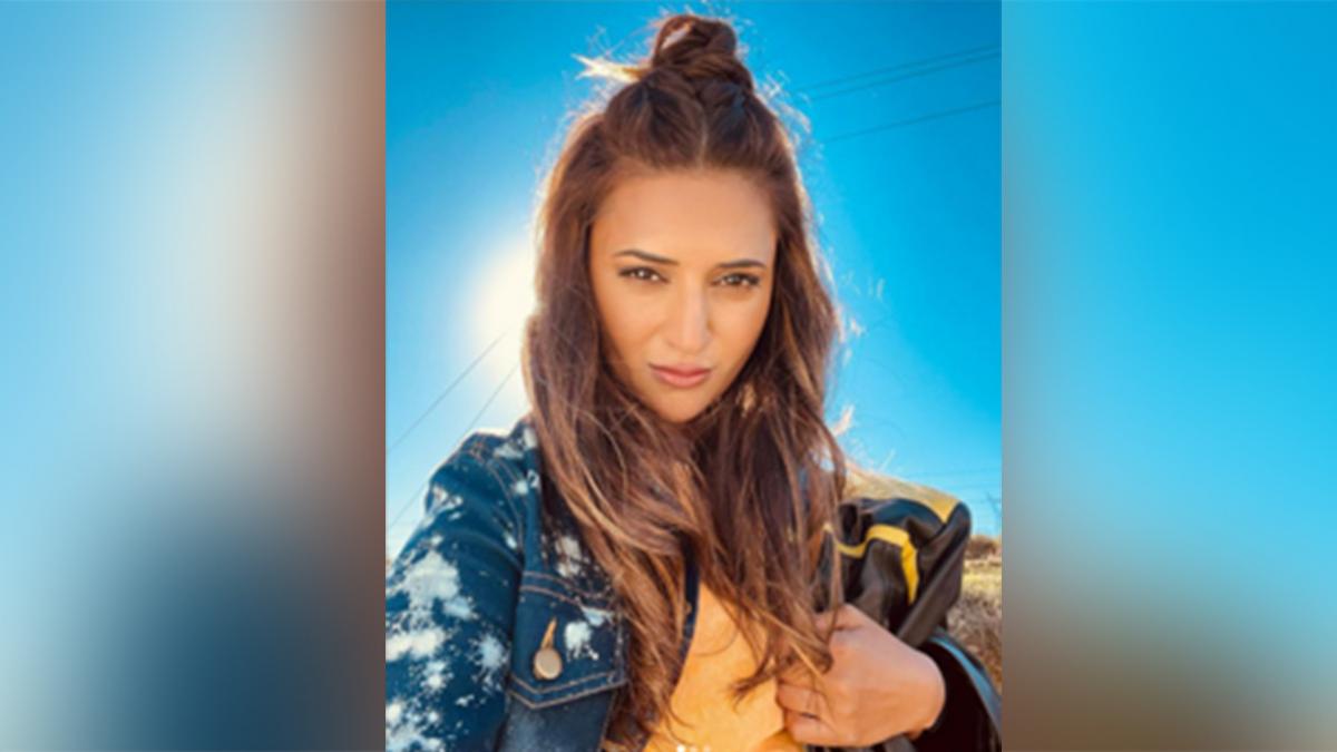  दिव्यांका त्रिपाठी