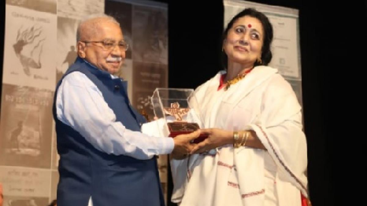 Sahitya Akademi Award 2020: अनामिका समेत 22 रचनाकार हुए साहित्य अकादमी पुरस्कार से सम्मानित