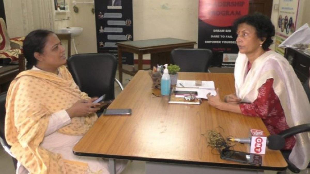 BHU टीचर की पहल का असर: अब महिला शिक्षकों के नाम के आगे 'सुश्री' या 'श्रीमती' लगाना जरूरी नहीं