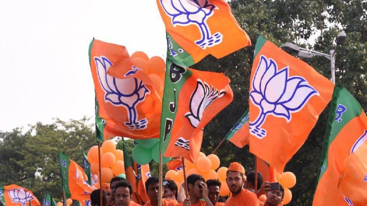 यूपी चुनाव से पहले बीजेपी ने 5 जिलाध्यक्षों का किया ऐलान, अवध, ब्रज और गोरखपुर क्षेत्र शामिल