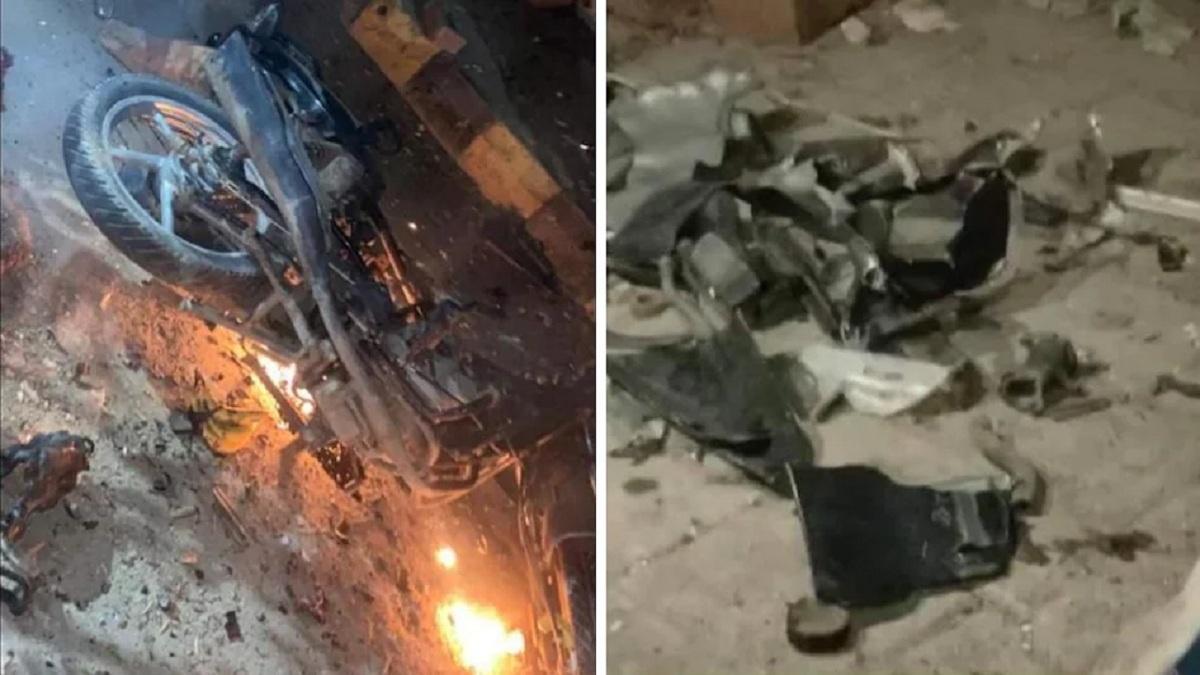 धमाके के बाद बाइक के परखच्चे उड़ गए थे. (फाइल फोटो)
