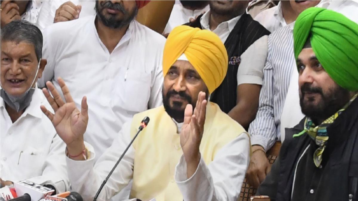 Punjab Cabinet: चन्नी कैबिनेट के शपथ ग्रहण से पहले कांग्रेस में खींचतान,  राणा गुरजीत के खिलाफ 7 विधायक - Punjab CM Charanjit Singh Channi Cabinet  expansion oath ceremony tussle in ...