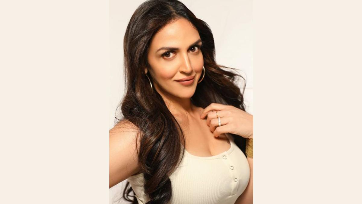 ईशा देओल