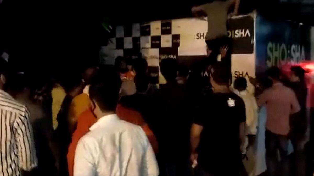 इंदौर के पब में हंगामा