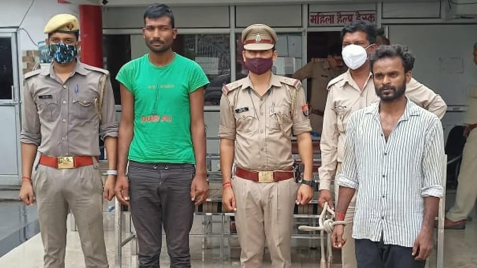 पुलिस ने राहुल और फिरोज को गिरफ्तार कर लिया