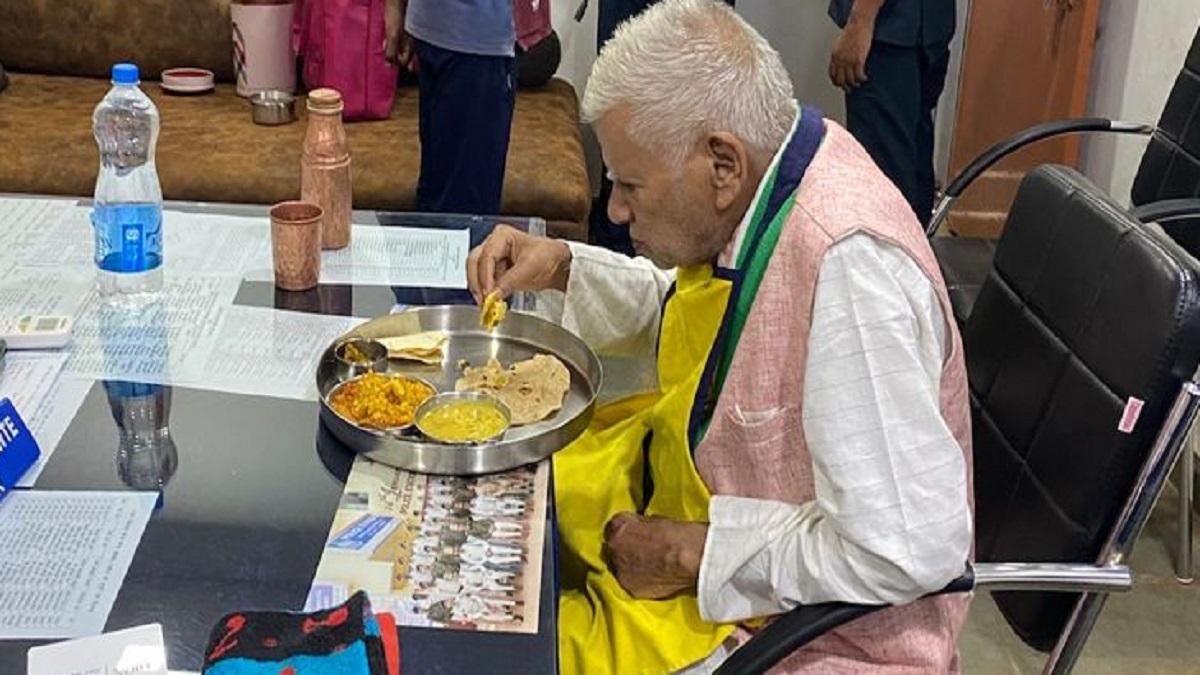 नंद कुमार बघेल की तस्वीर वायरल