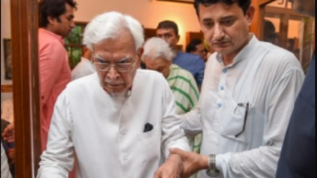 कांग्रेस कमजोर होने के लिए हाईकमान जिम्मेदार, CWC की बैठक हो: नटवर सिंह