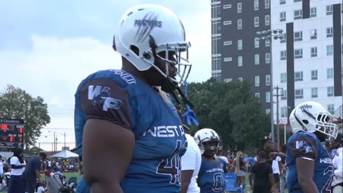 आठ साल की उम्र से ही फुटबॉल खेल रहे नयीम पॉवेल (फोटो साभार- Facebook/YEA Sports)