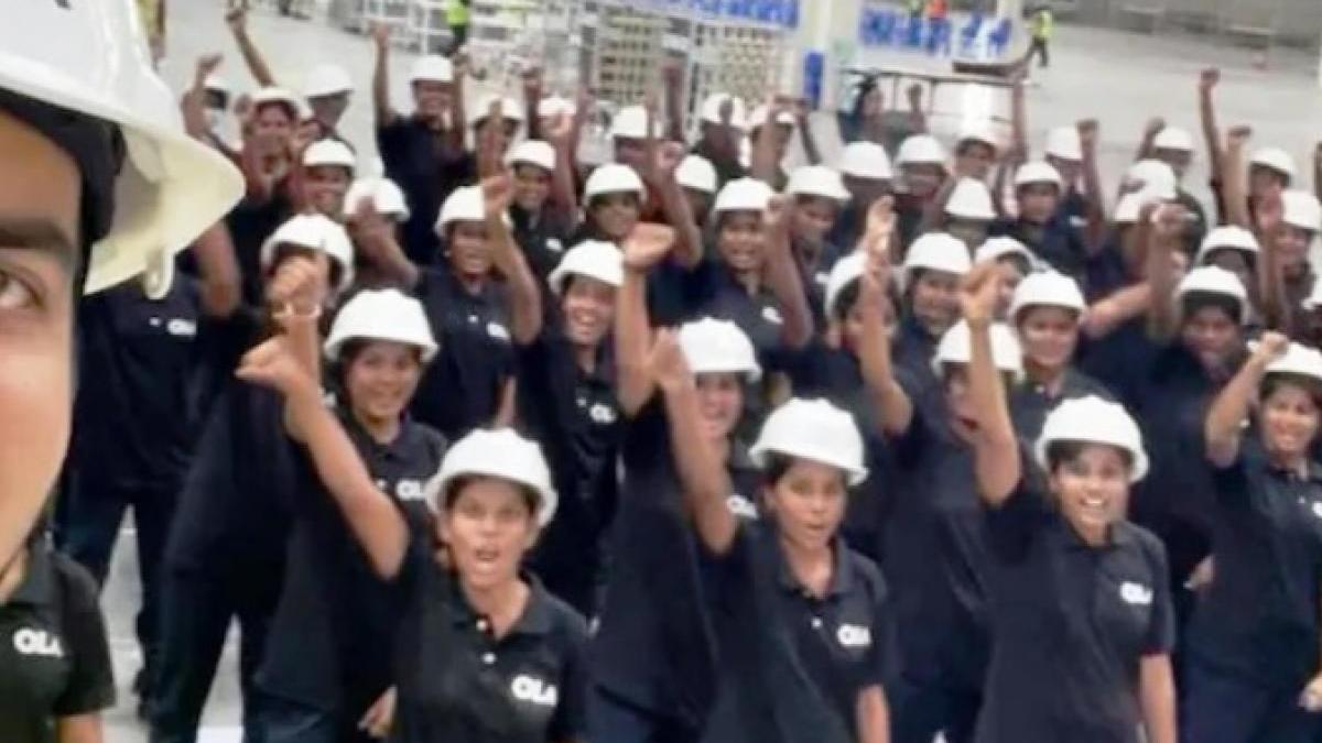 महिलाएं चलाएंगी ओला का कारखाना (फोटो: @bhash)