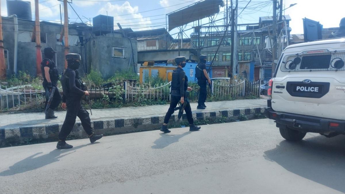 हमले के बाद सुरक्षा हुई और कड़ी