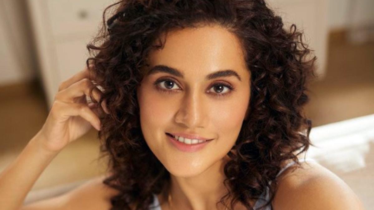 तापसी पन्नू 