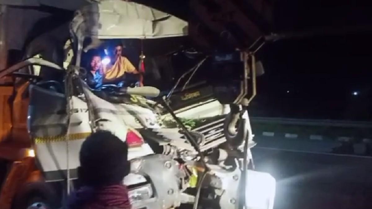 हादसे में चालक जख्मी