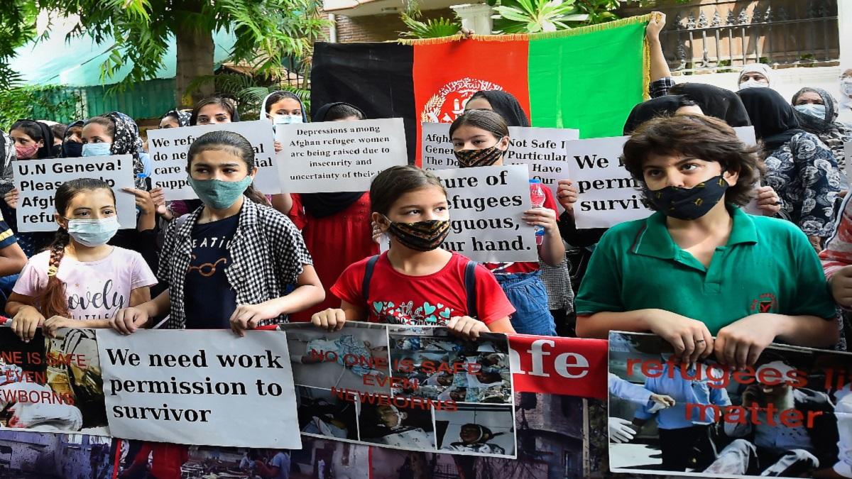 दिल्ली के 100 लोग जमा नहीं हो सकते, 500 रिफ्यूजी कैसे जुटे? अफगानियों के प्रदर्शन पर HC का सवाल