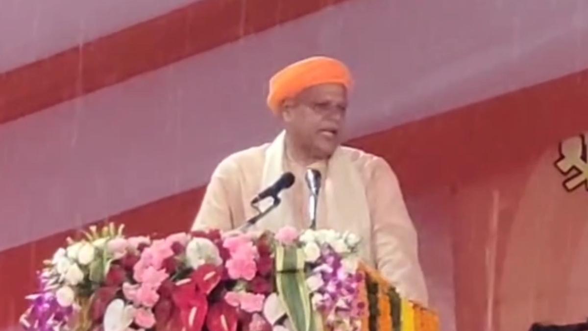 बीजेपी सांसद वीरेंद्र सिंह मस्त.