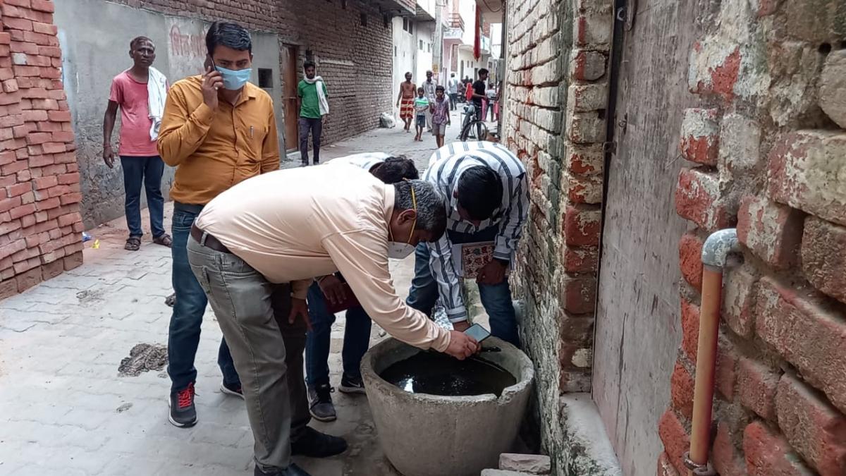 फिरोजाबाद में बढ़ रहा डेंगू का कहर, कूलर में पानी डालने पर प्रतिबंध