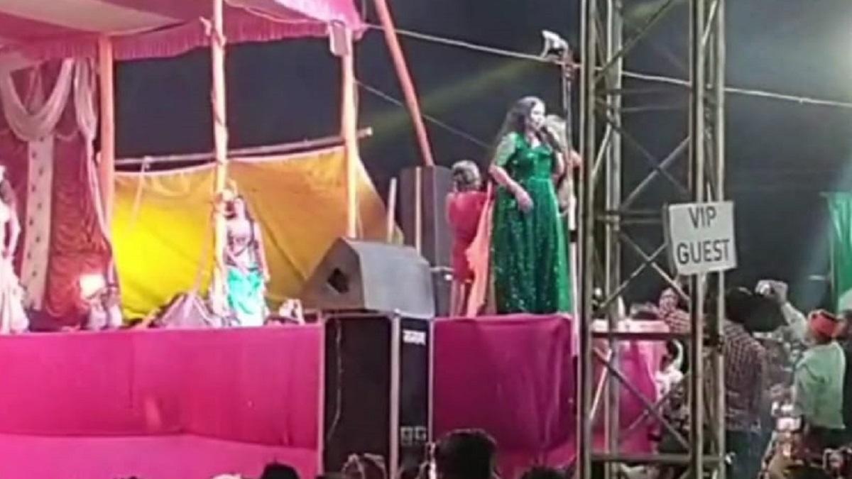 Dussehra celebrations in gadhwa