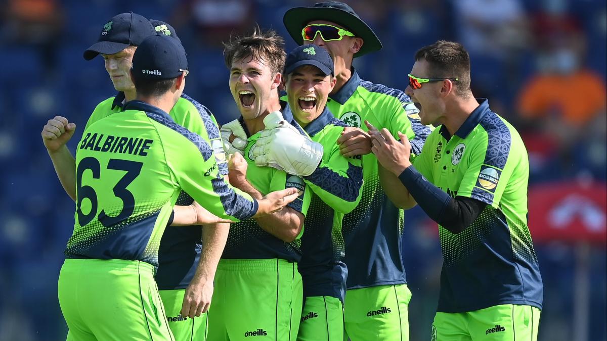 T20 WC: आयरलैंड के कर्टिस कैम्फर ने कर दिया कमाल, 4 बॉल में झटके चार विकेट