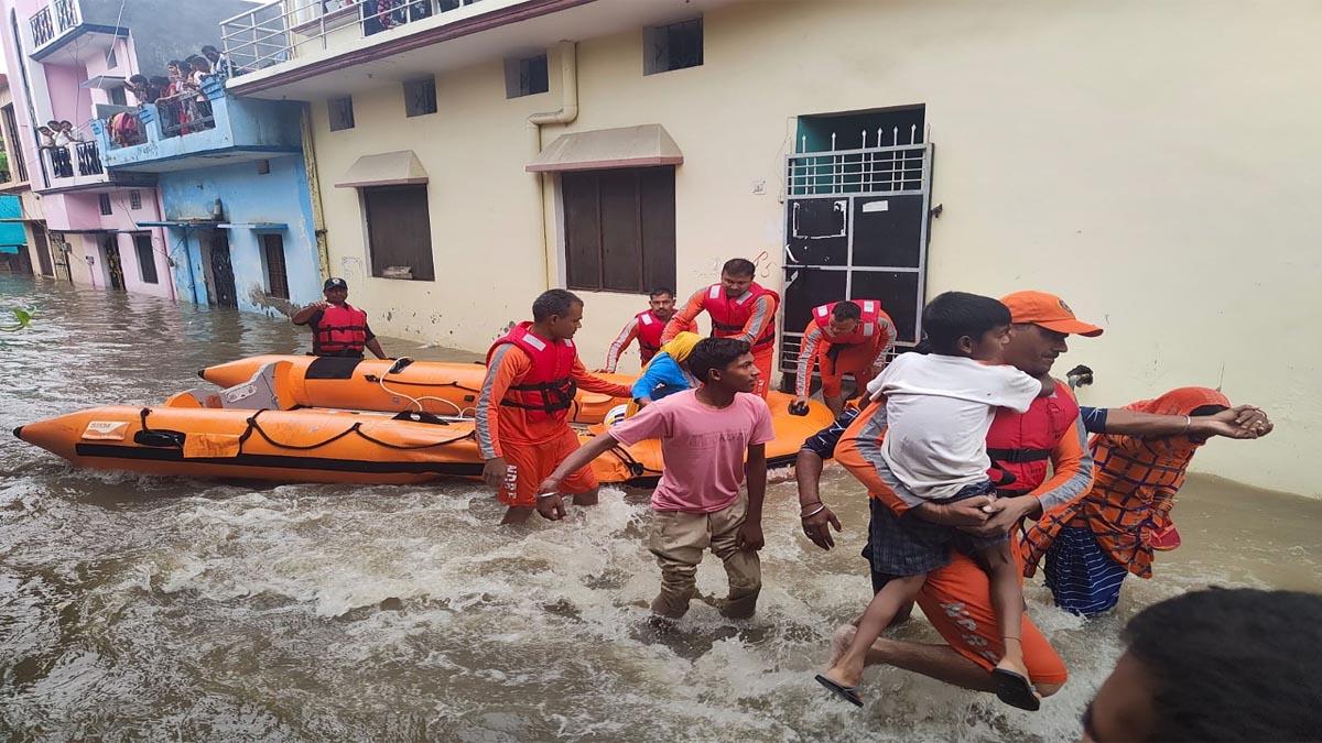 Flood in Uttarakhand (फोटो- PTI)