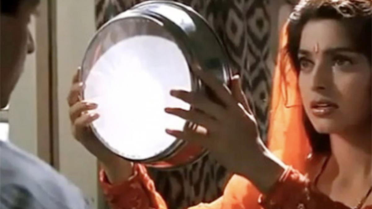 जूही चावला- यस बॉस