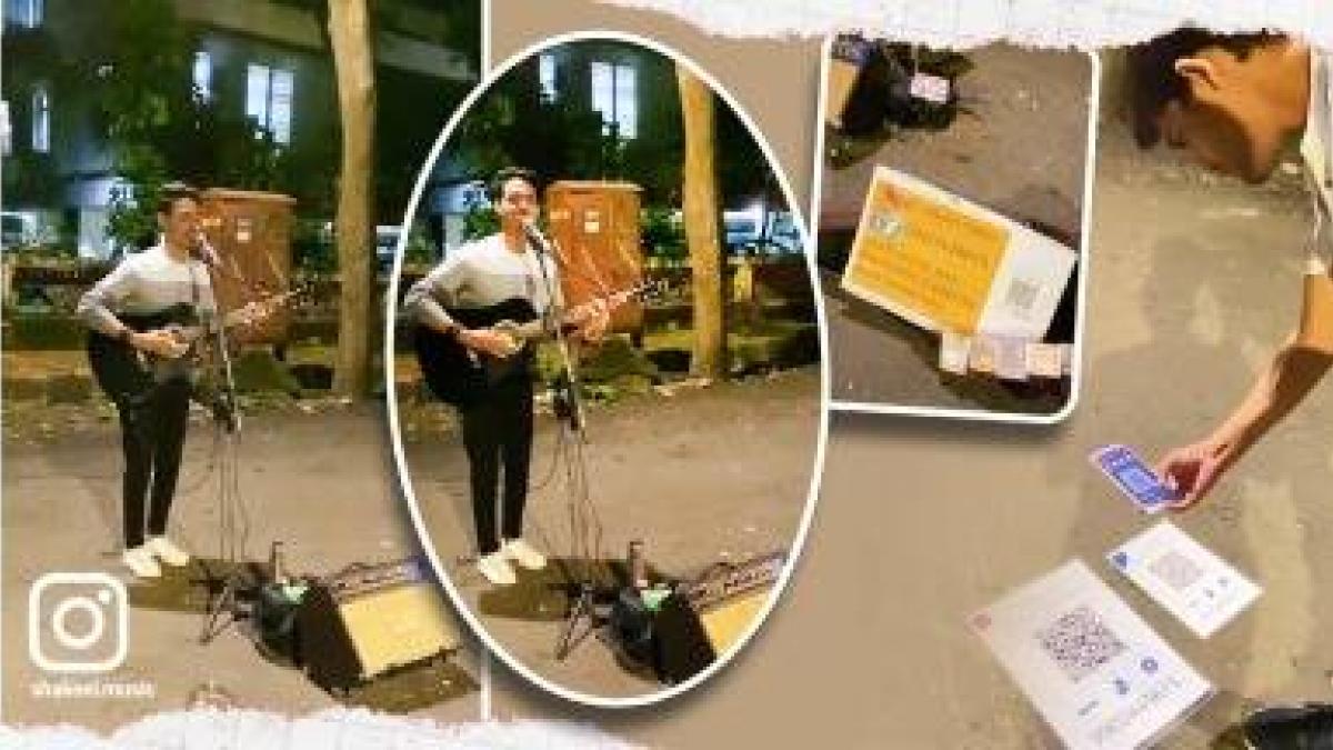 गाना गाते हुए शकील