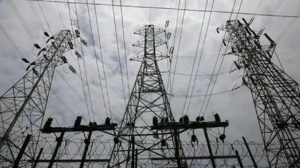 दिल्ली के बाद पंजाब में भी बिजली संकट (सांकेतिक तस्वीर)