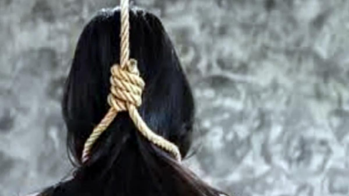 राजस्थान: मायके में रक्षाबंधन से रह रही थी विवाहिता, दिवाली से पहले जंगल में लटकता मिला शव