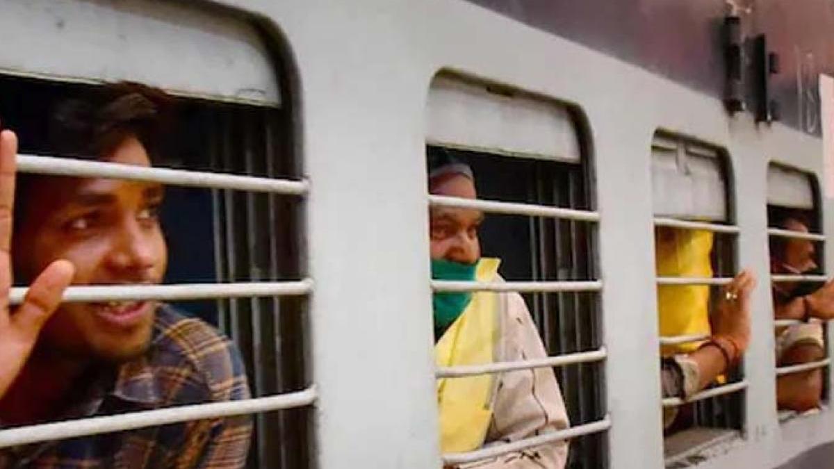 indian railway update barauni gwalior special train