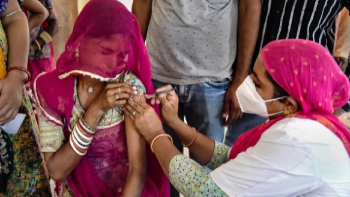 अब टीकाकरण के लिए डोर टू डोर अभियान शुरू करेगी सरकार (फाइल-पीटीआई)